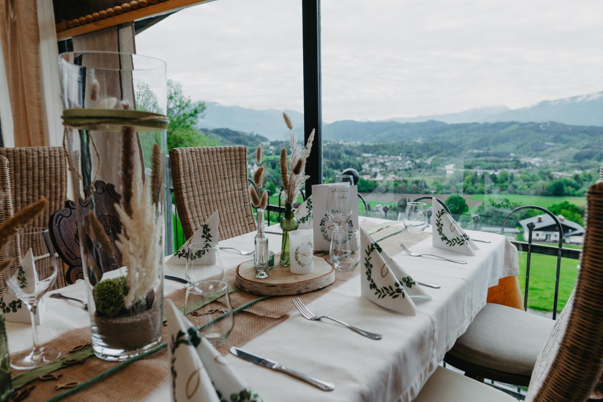 Gasthof Pension Perauer Lieserhofen Bagian luar foto