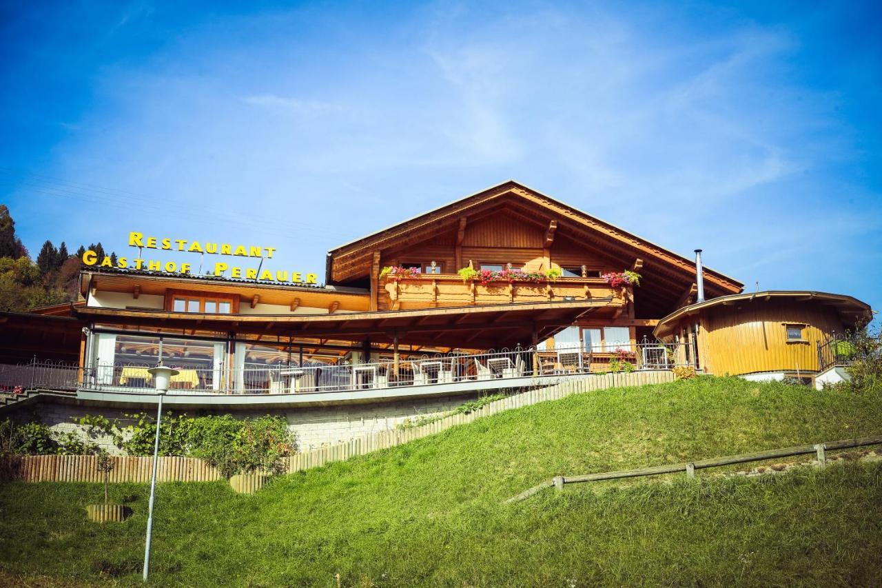 Gasthof Pension Perauer Lieserhofen Bagian luar foto